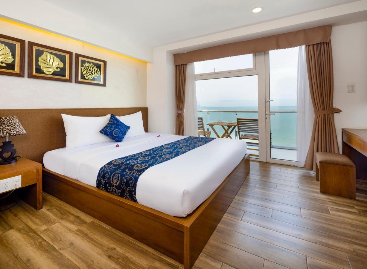 Saphia Hotel Nha Trang Quarto foto